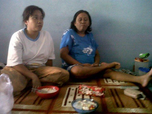 Nonton Bareng Nissin Wafers