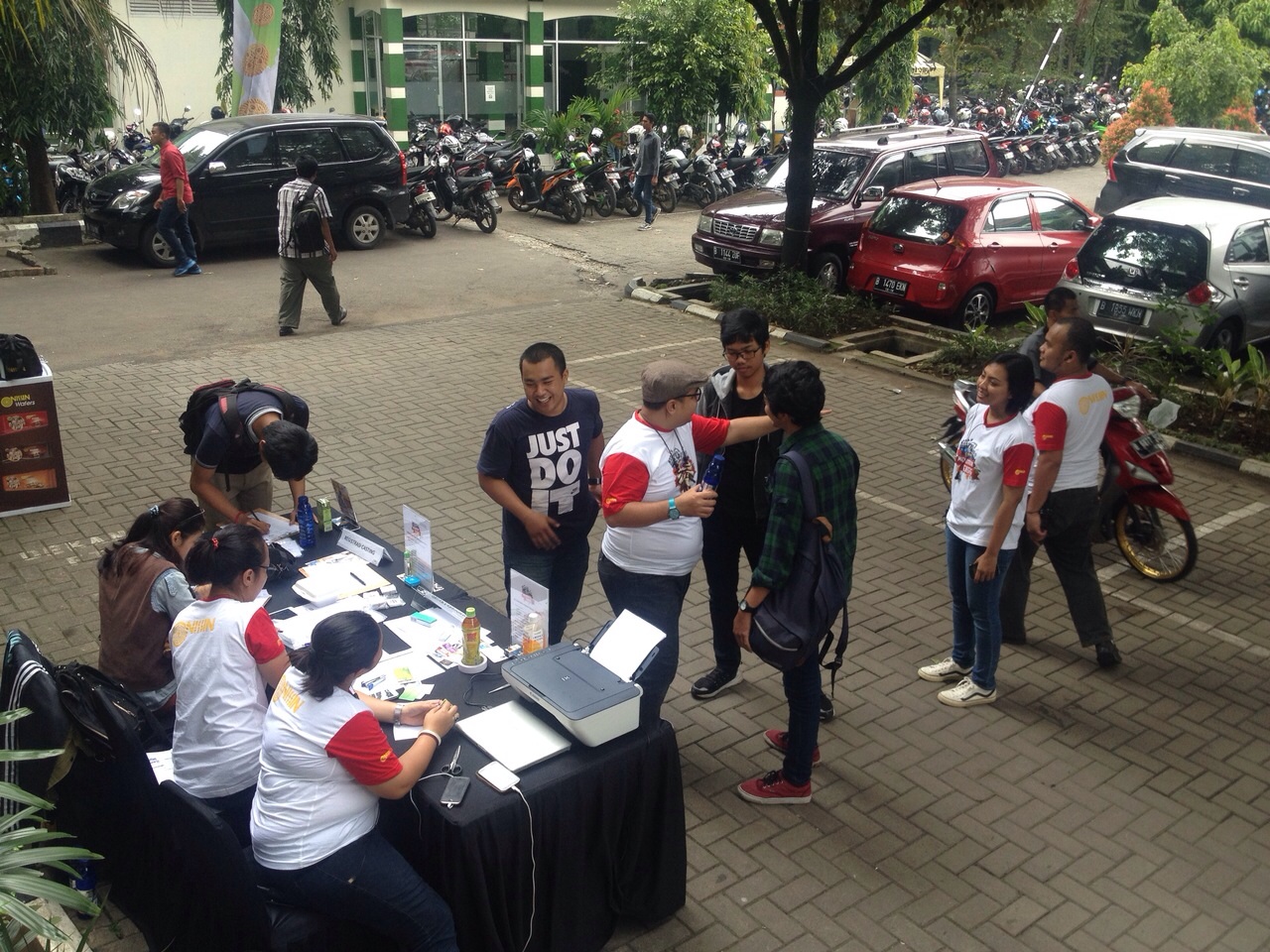 Roadshow #NissinMendadakEksis area Jadetabek - UPN Veteran Jakarta